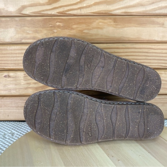 Clarks Tamitha Key Brown Leather/Suede Chukka Ankle Boots Booties Women's 9.5 US - Picture 6 of 10